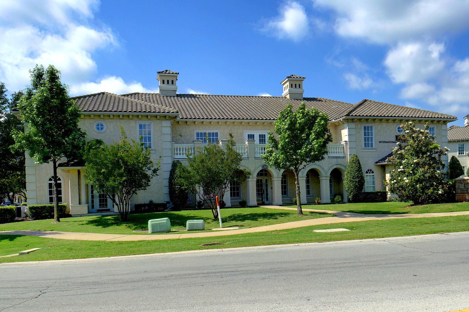 Courtyard at Timarron: 1205 S White Chapel Blvd, Southlake, TX 76092